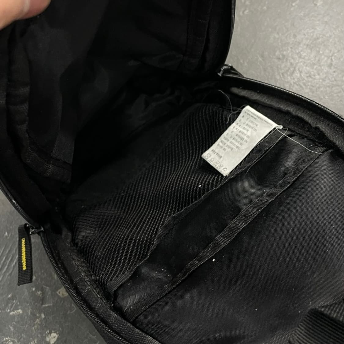 내셔널지오그래픽 슬링백  상품이미지5