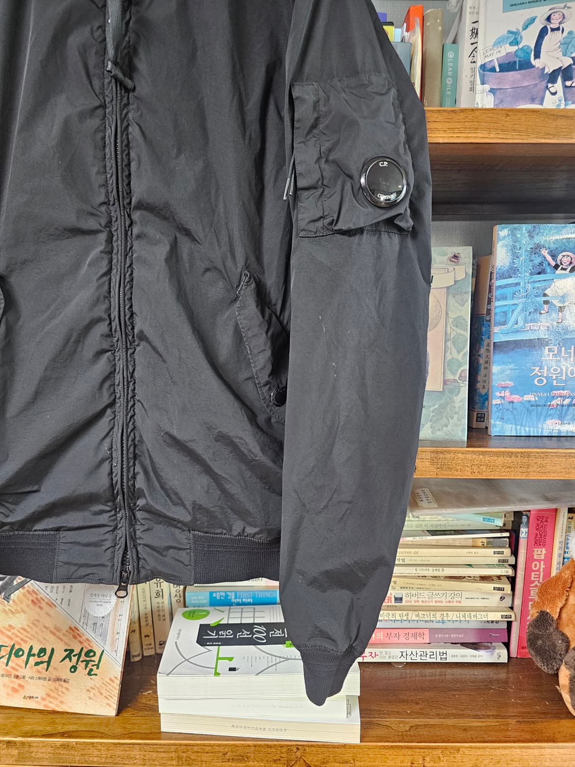 씨피컴퍼니 봄버 나일론 자켓 팔아요 cp 95 100 ma1 마원  바람 상품이미지3