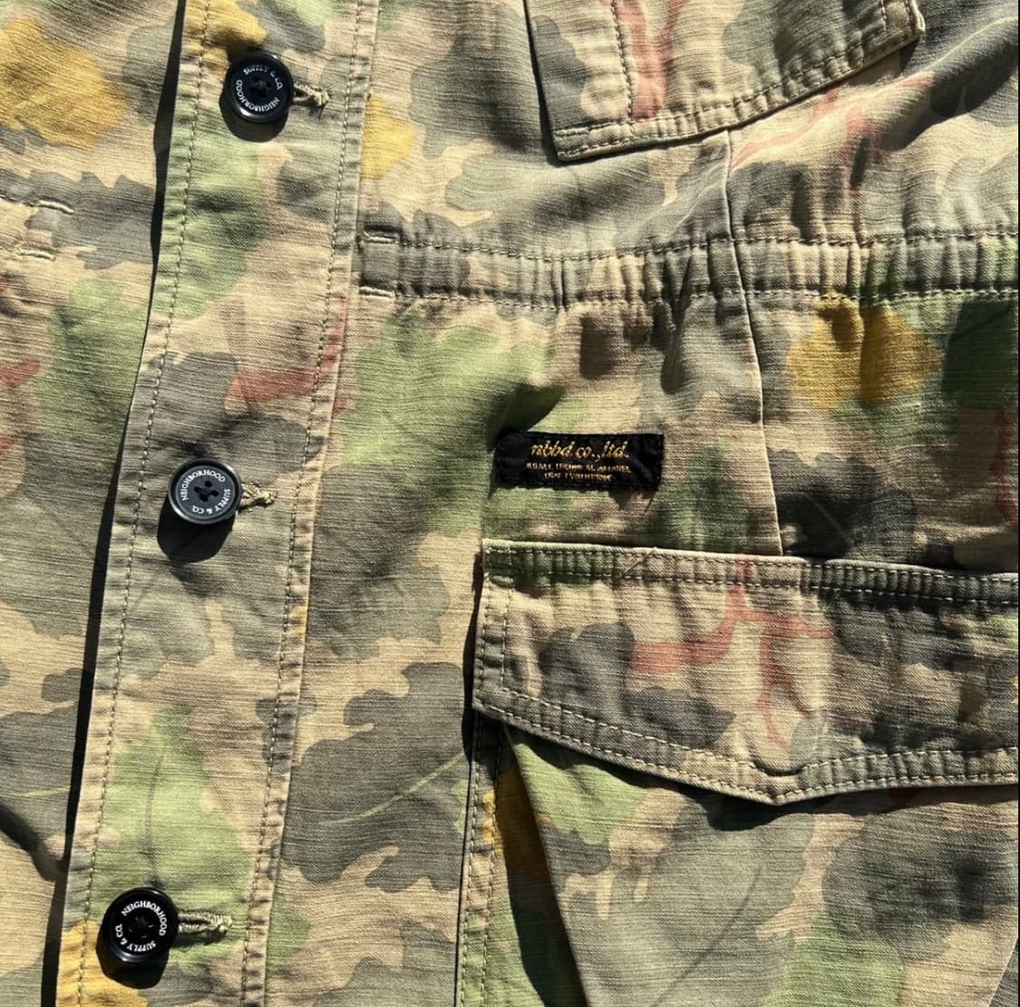 네이버후드 리프 카모 퍼티그 자켓 상품이미지2