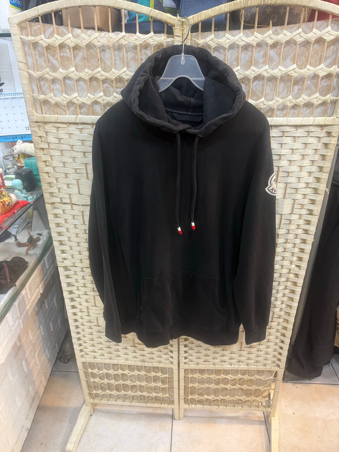 95-100 정품 어웨이크+몽클레어 매글리아 후드티 팝니다 상품이미지1