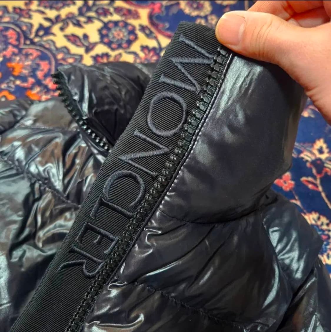 몽클레어(MONCLER) 모야돈스 유광 패딩 0size 상품이미지4