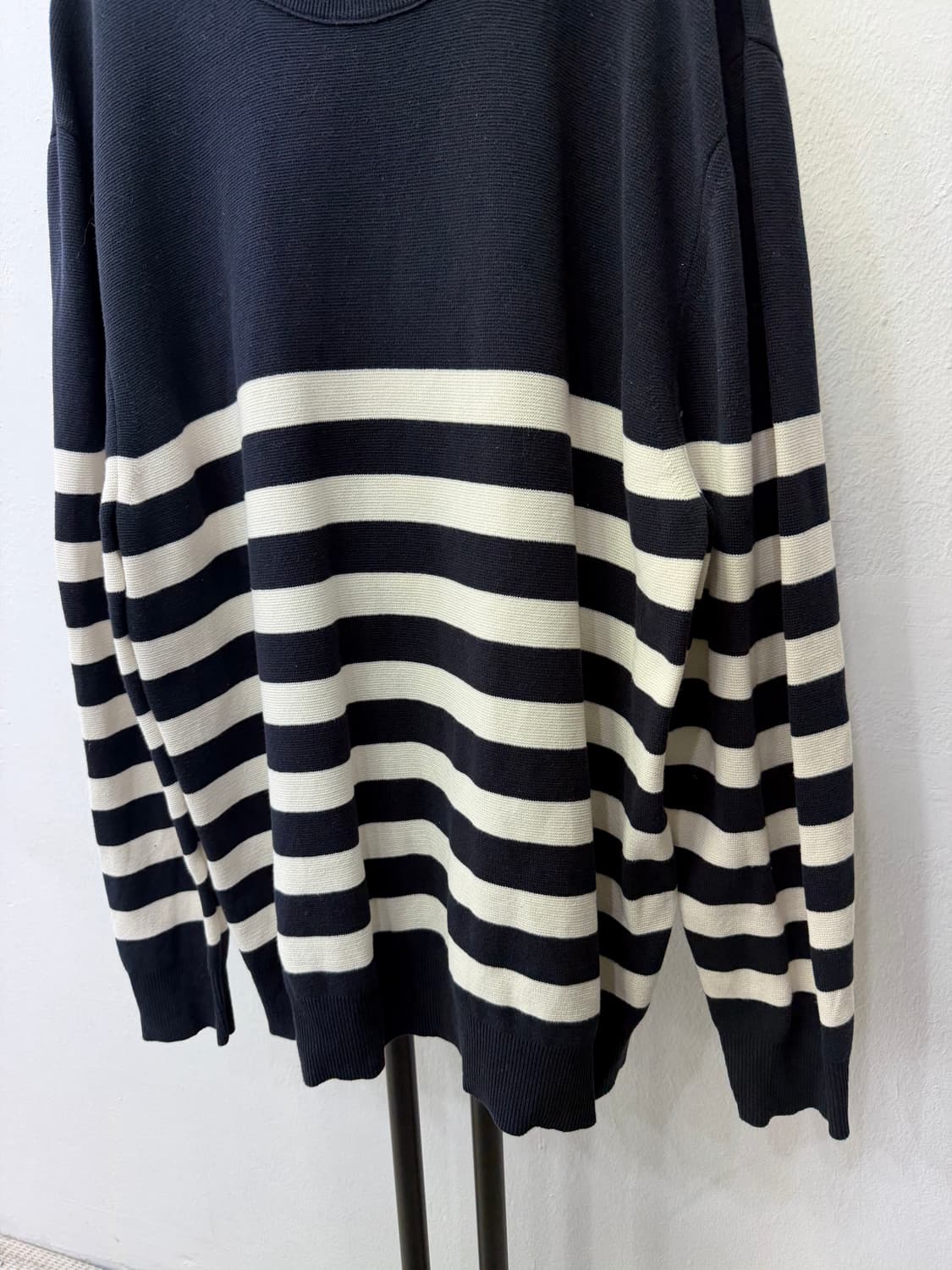 정품) COS 코스 남성 스트라이프 니트 XL 상품이미지3