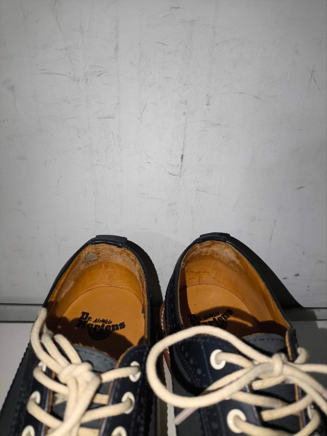 uk5 240mm 닥터마틴 알프레드 윙팁 네이비 상품이미지5