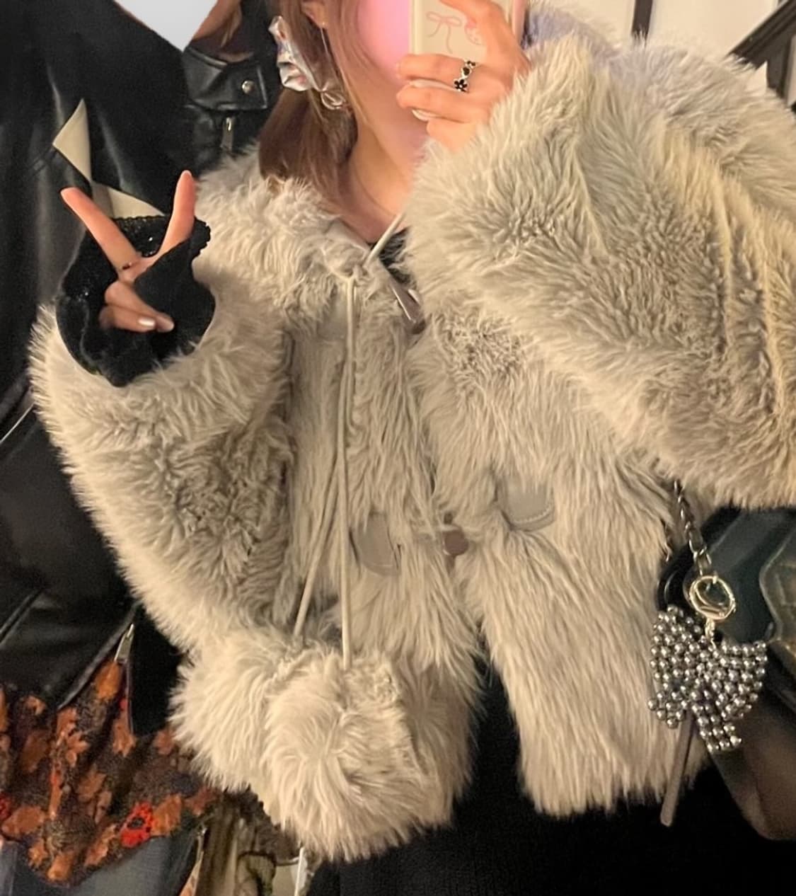 김아홉 방울 후드 퍼자켓 상품이미지4