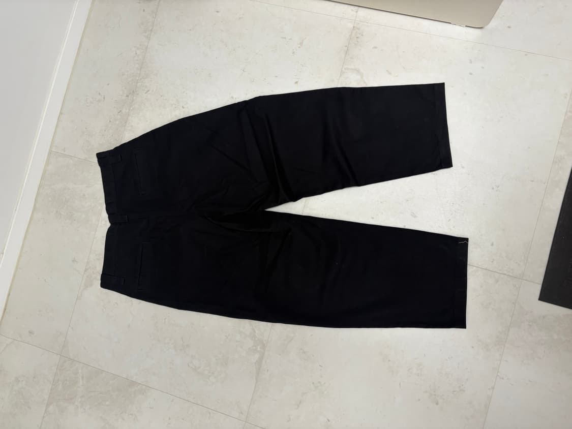 유니클로 배기진 상품이미지1