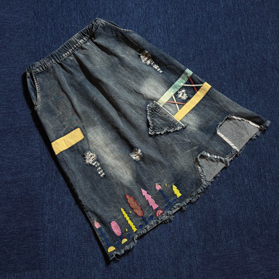 빈티지 자수포인트 데미지 스커트 상품이미지1