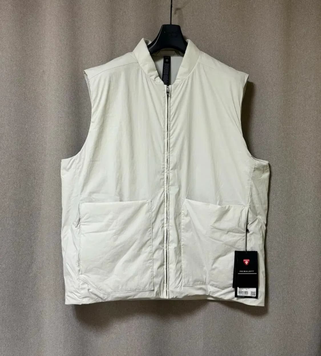 새상품.XL / 룰루레몬 남성용 경량 베스트 상품이미지1