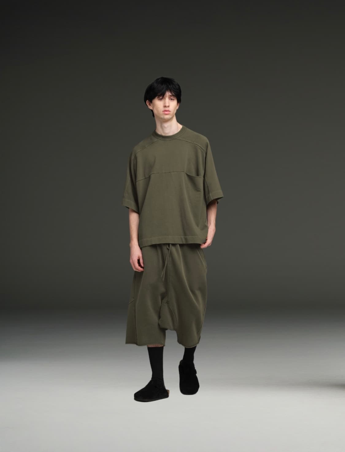 엔타이어스튜디오 헤비 드롭 쇼츠 밀리터리 상품이미지1
