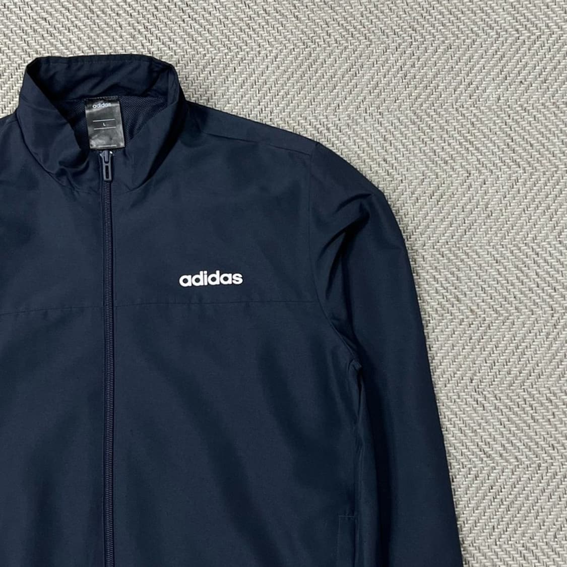 아디다스 바람막이 v0647 상품이미지5