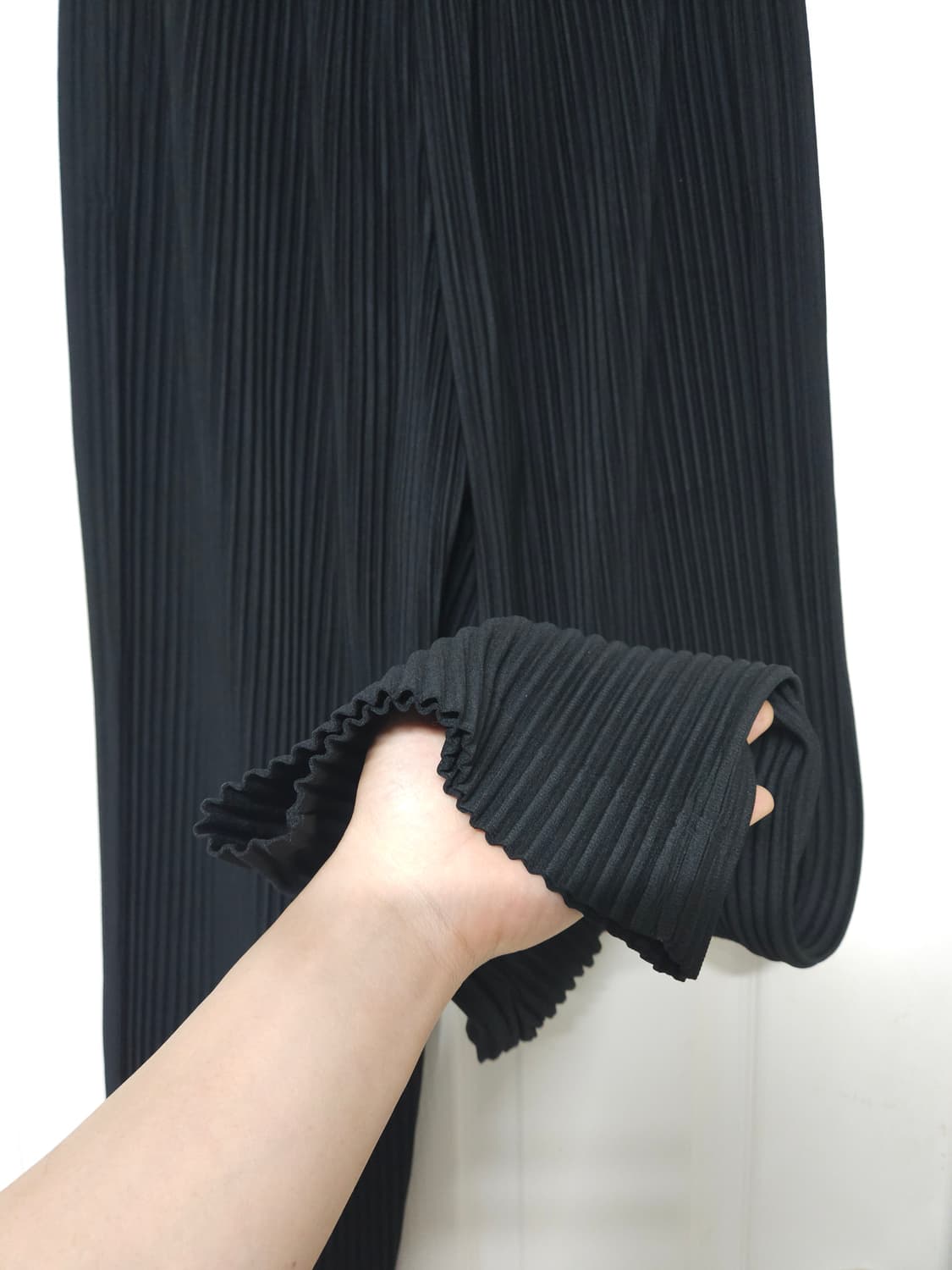 이세이 미야케 옴므플리세 루즈핏 팬츠 블랙 1 사이즈 상품이미지3