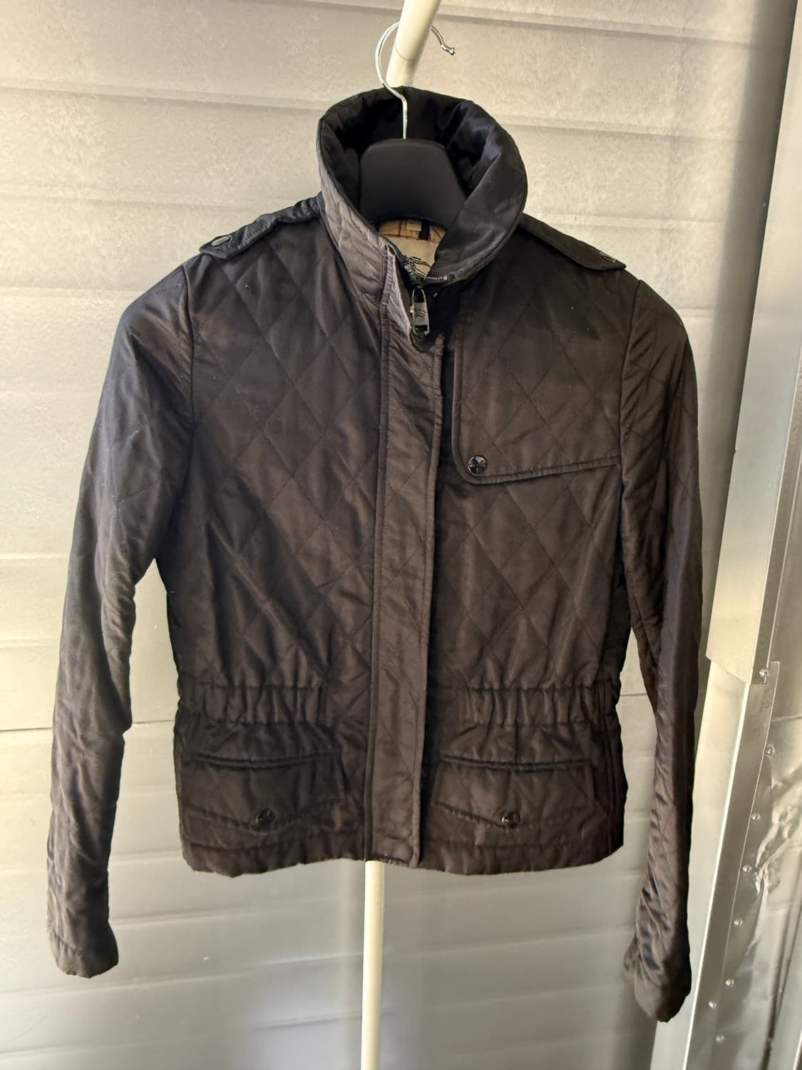 버버리 런던 정품 퀼팅 자켓 블랙 UK6 상품이미지4