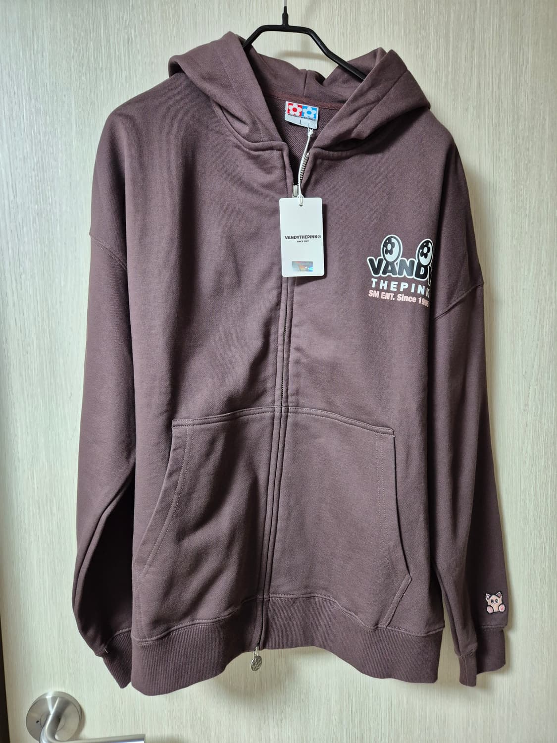 (새제품) 반디더핑크 sm타운 후드집업 점퍼 라지 상품이미지1