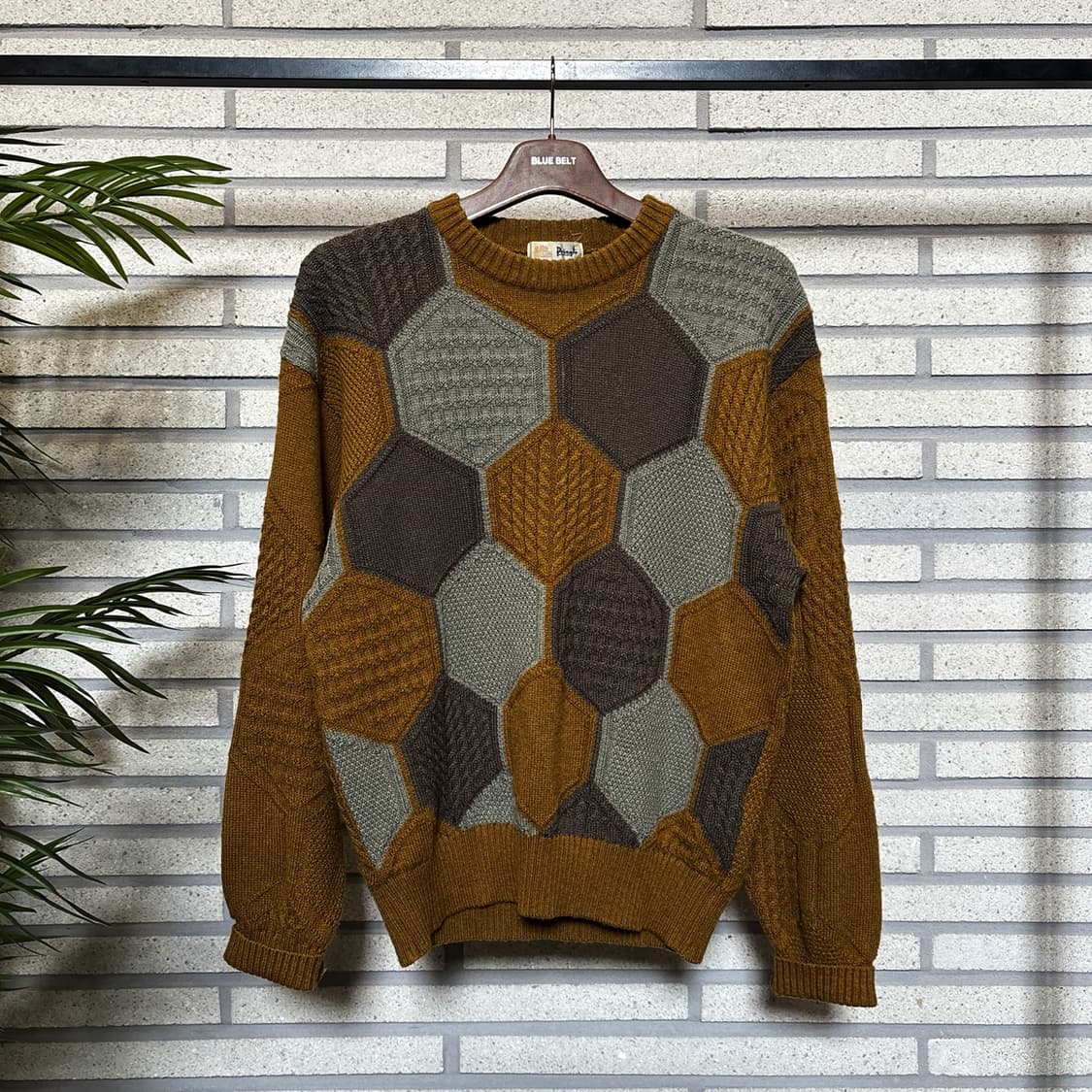 JPN VINTAGE 허니콤 패턴 자카드 울니트 믹스위빙 디테일 머스타드 상품이미지2