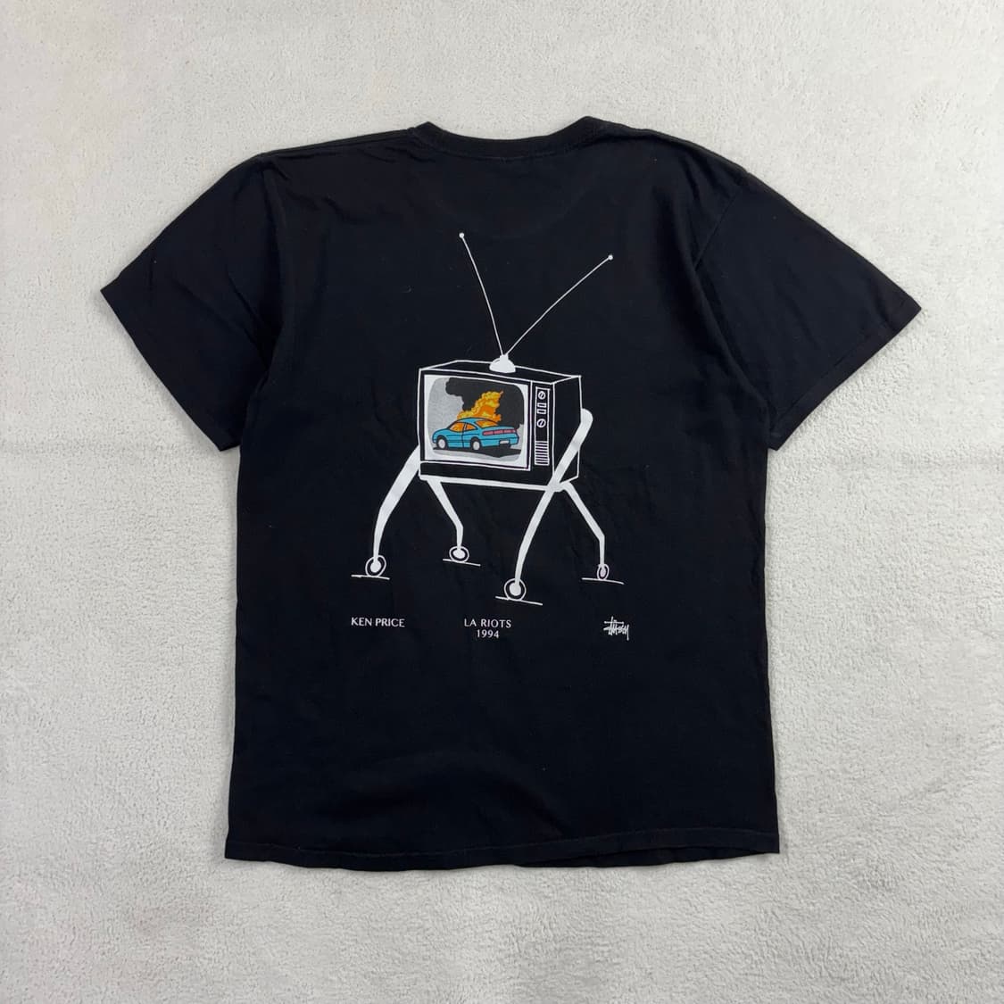 스투시 tv 로고 블랙 페이드 반팔티 상품이미지3