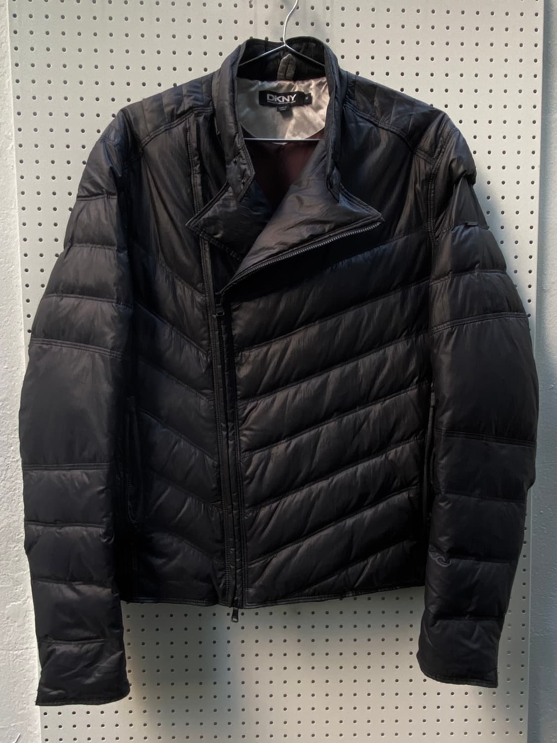 DKNY 사선 비대칭 패딩 자켓 상품이미지4