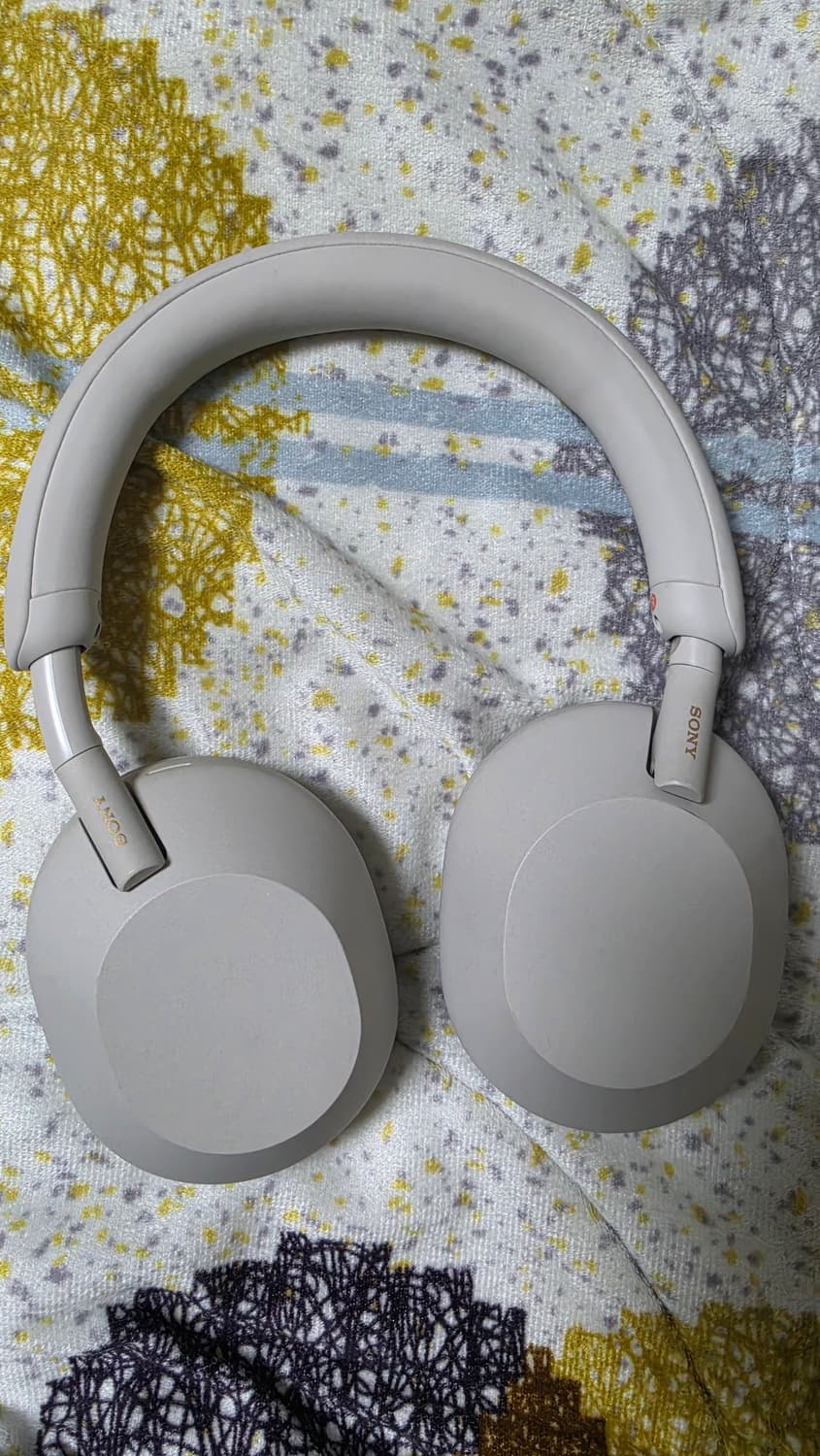 소니 WH-1000XM5 헤드폰 판매합니다 상품이미지2