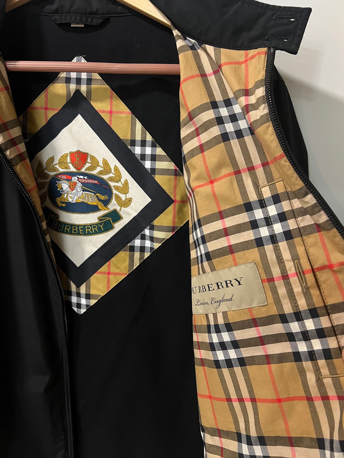 버버리 블루종 블랙 국내매장판 50 상품이미지4