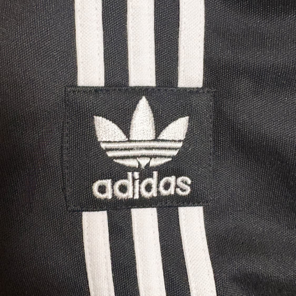 뉴스스 아이보리 아디다스 블랙 포인트 지퍼커스텀 버뮤다 츄바 팬츠 상품이미지4