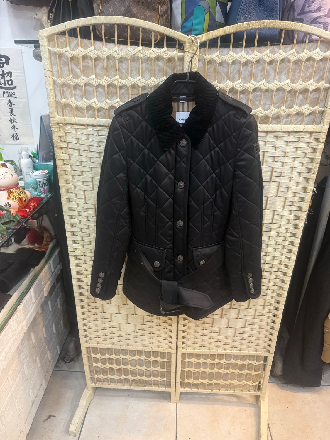 38/55-66 정품 버버리 퀄팅자켓 팝니다 상품이미지1