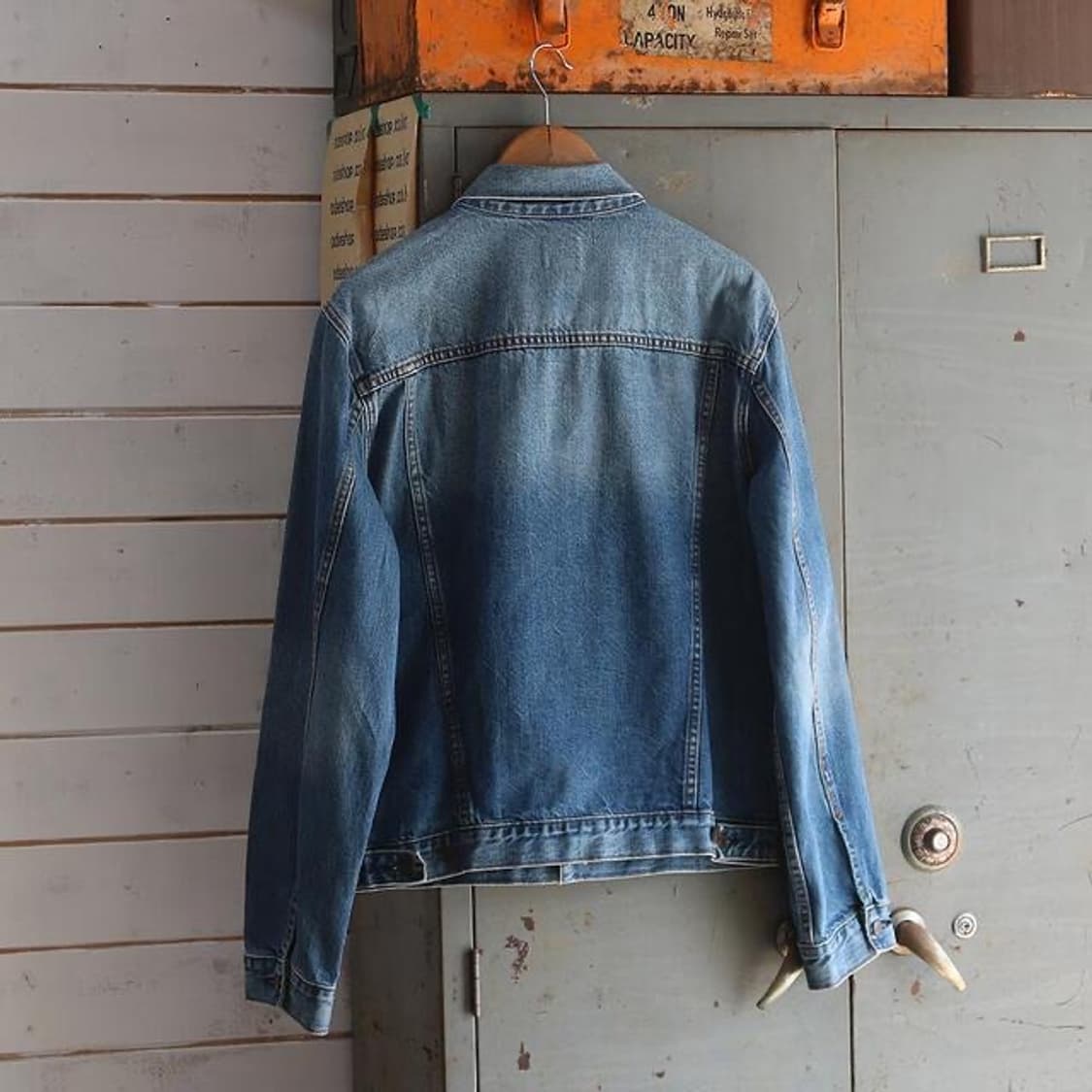 (착용컷) GAP 데님 트러커 자켓 (남성용 100) 상품이미지4