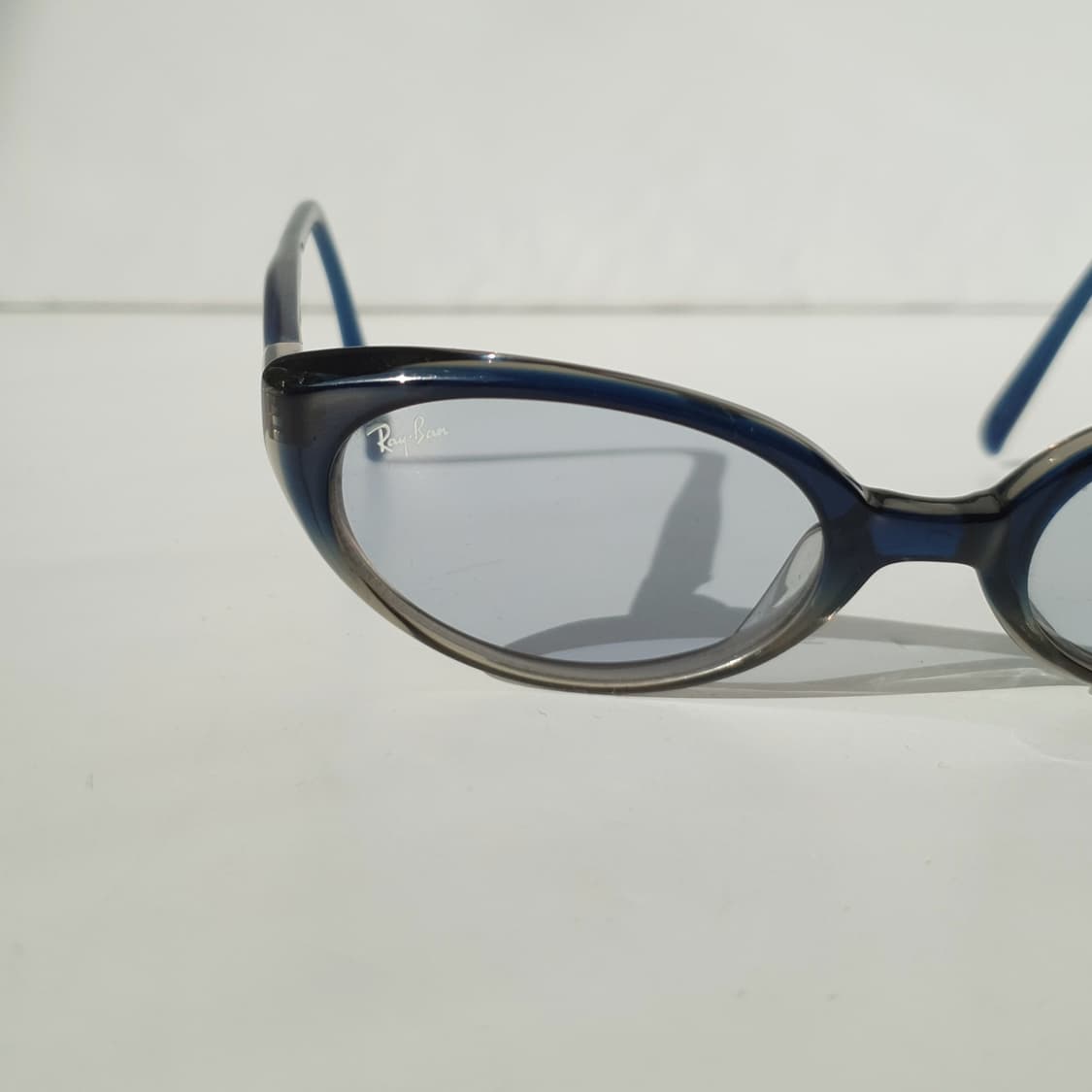 Ray-Ban RB 2124 sunglasses 상품이미지3