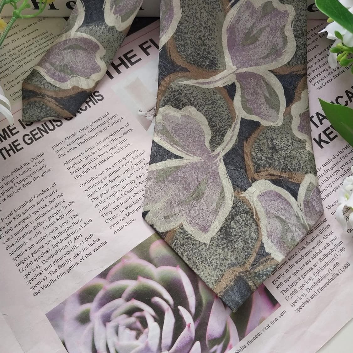 까르뱅 실크 카키 플로럴 아트 넥타이 9.4cm A+~A등급 K1490
 상품이미지4