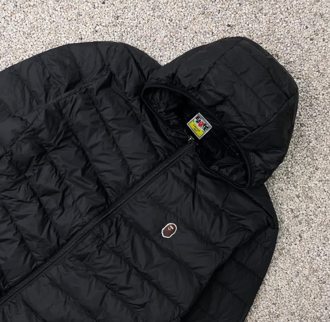 베이프 블랙 후드 경량 패딩 상품이미지2