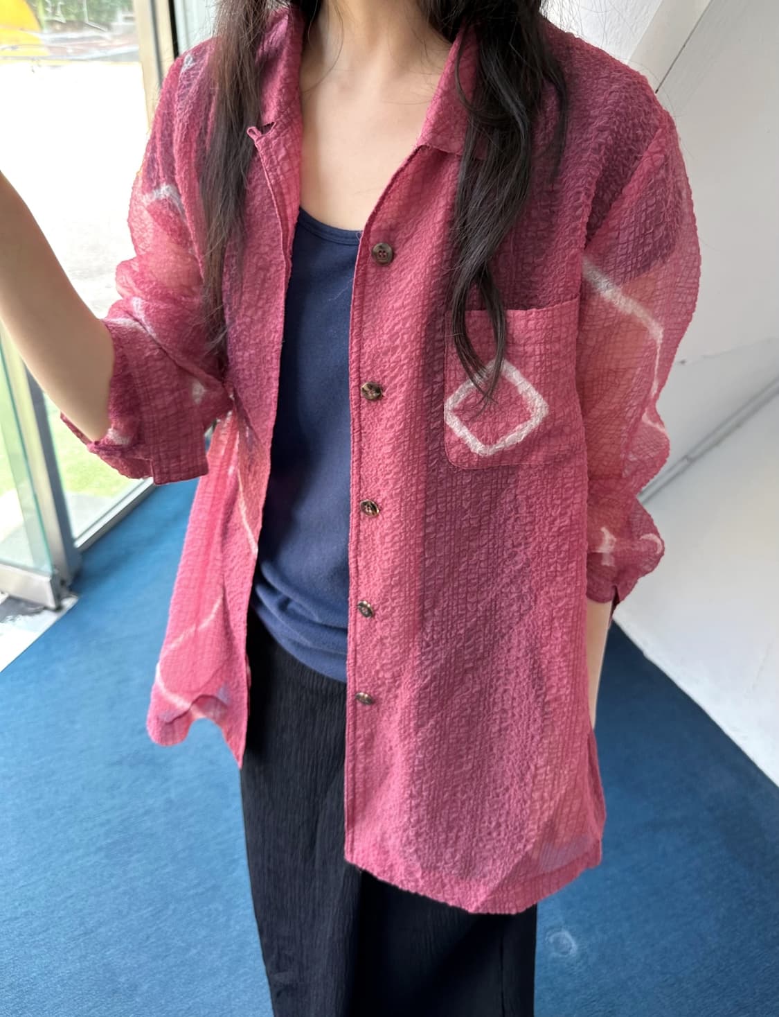 Sheer fabric volume design wide shirt 상품이미지4