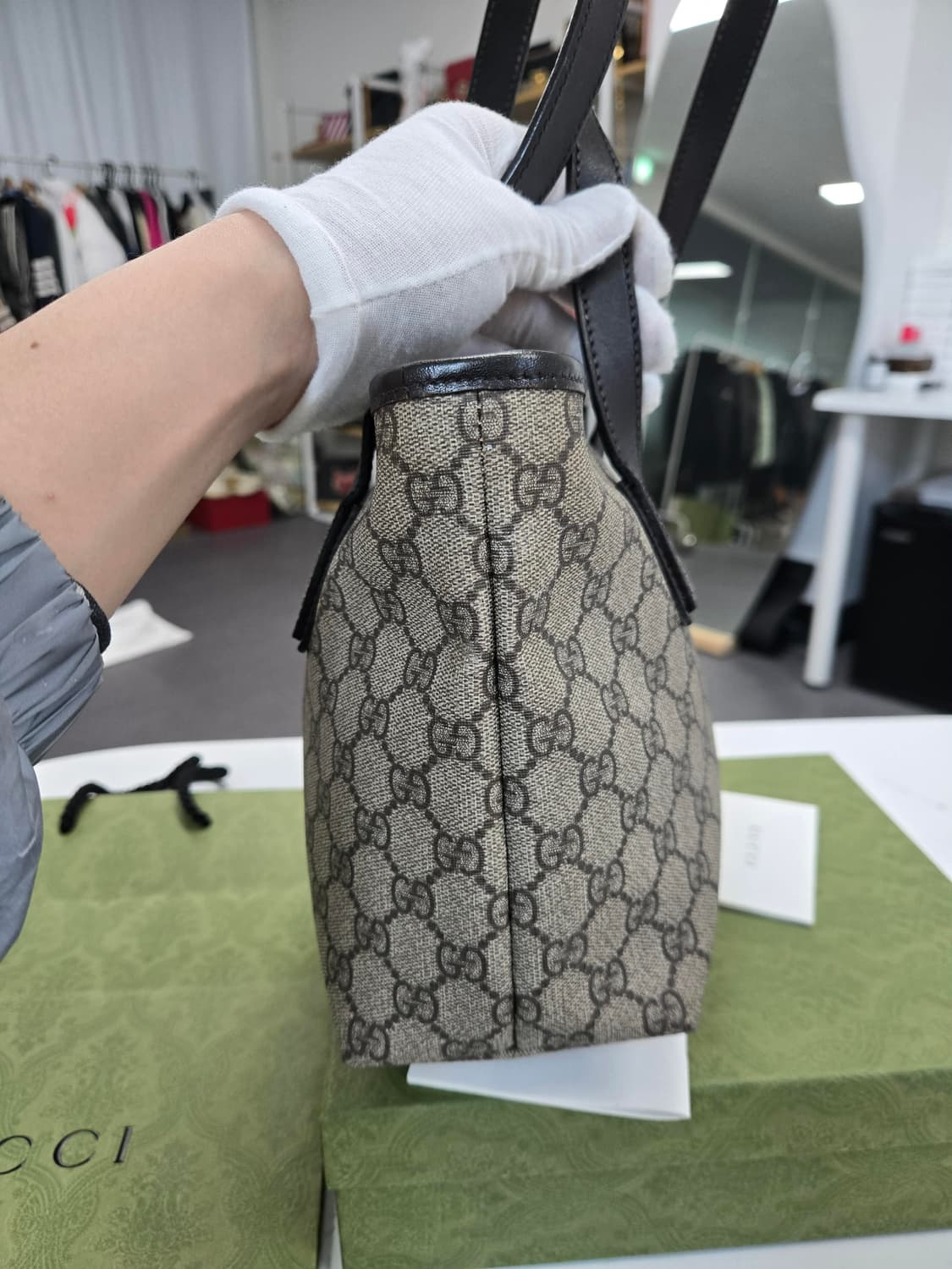 [40%할인] 구찌 시그니처 토트백 상품이미지4