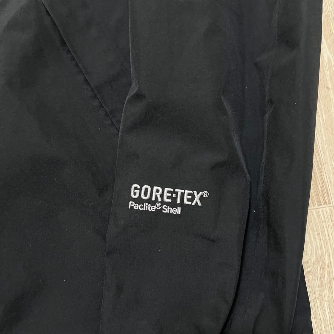 컬럼비아 고어텍스 티타늄 바람막이 자켓 L/100  상품이미지5