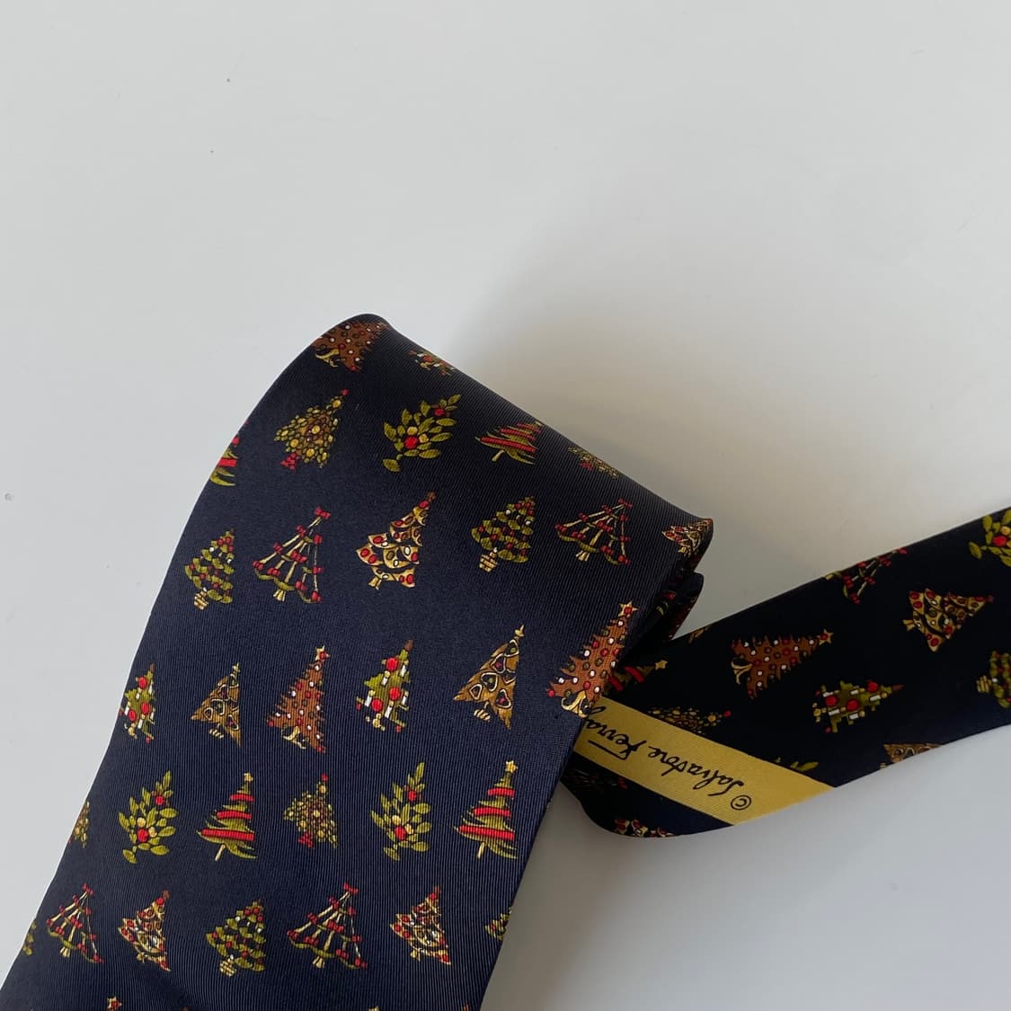 페레가모(Ferragamo) 명품 정품 넥타이 상품이미지5