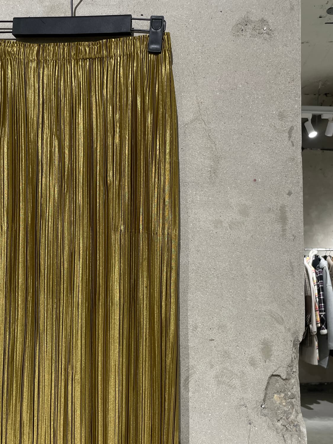 플리츠 플리즈 골드 밴딩 롱 스커트 상품이미지3
