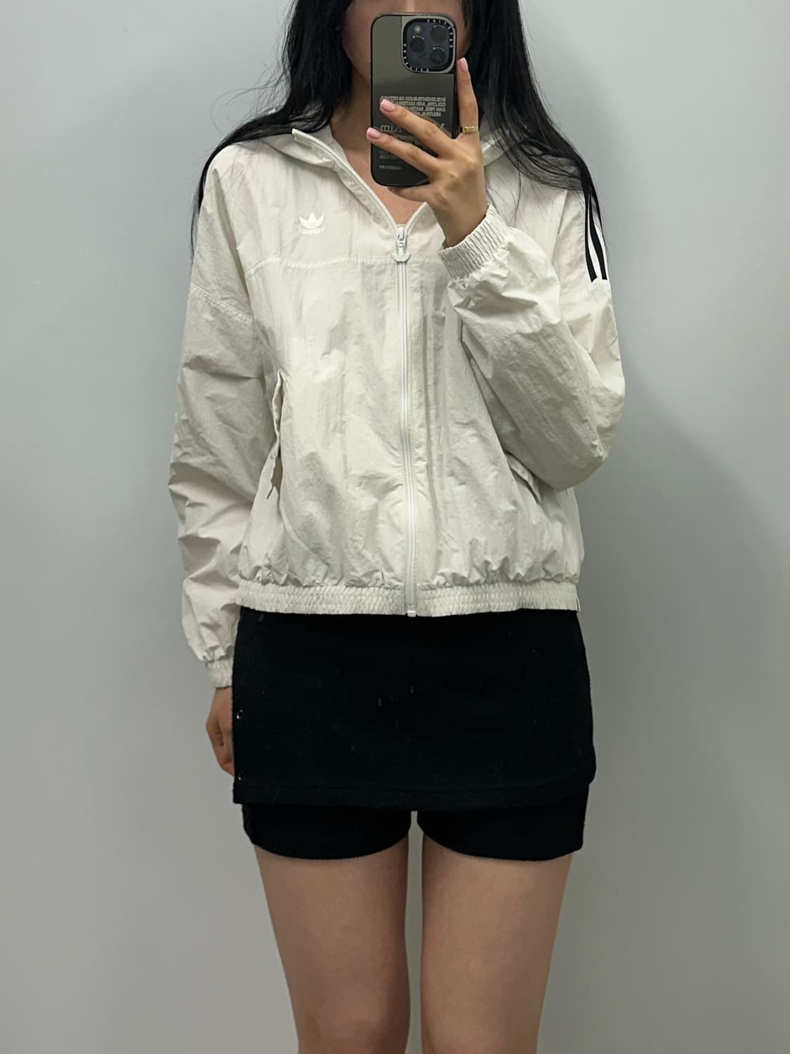 아디다스 화이트 우븐 바람막이 상품이미지1