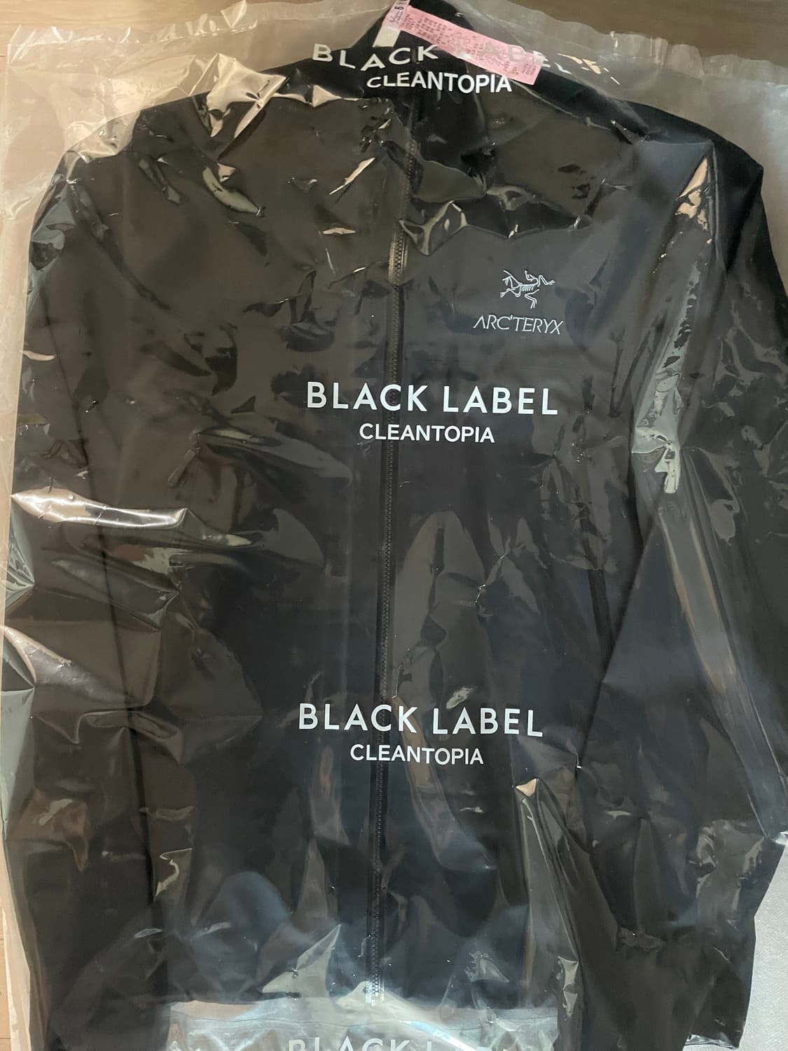 Arc'teryx Beta Jacket Black 상품이미지5