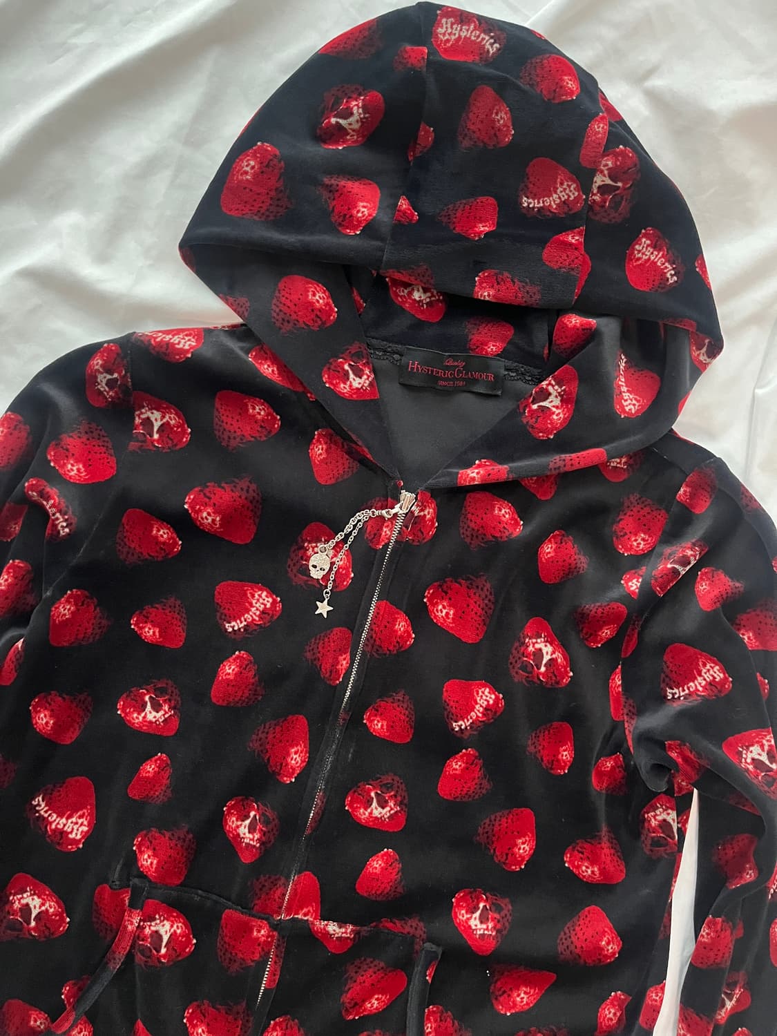 히스테릭 글래머 스컬베리 해골 딸기 후드집업 상품이미지2