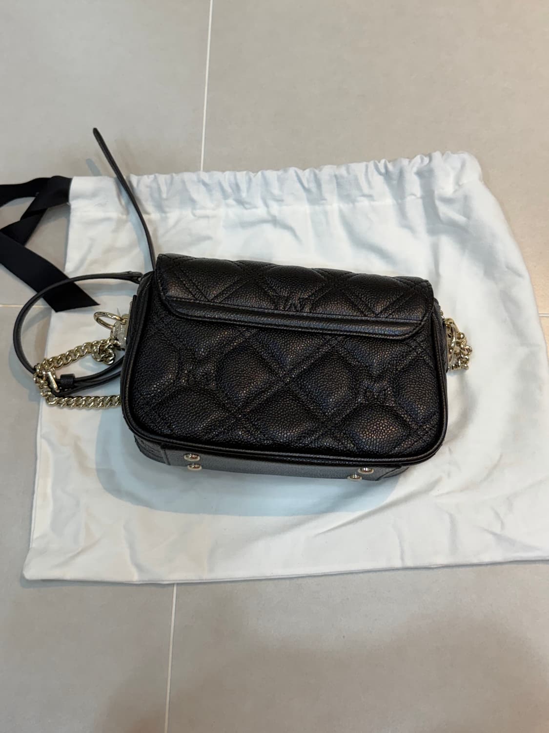 메트로시티 크로스백 상품이미지3