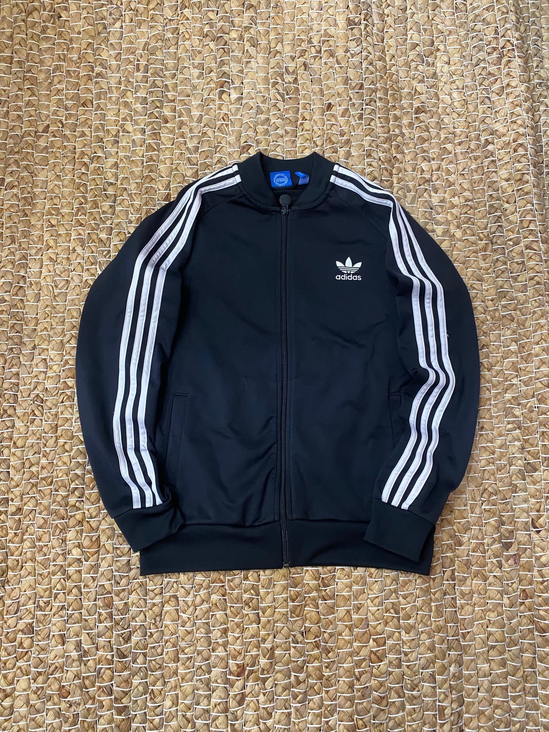 [여자90] Adidas 오리지널 검흰 슈퍼스타 트랙탑 상품이미지1