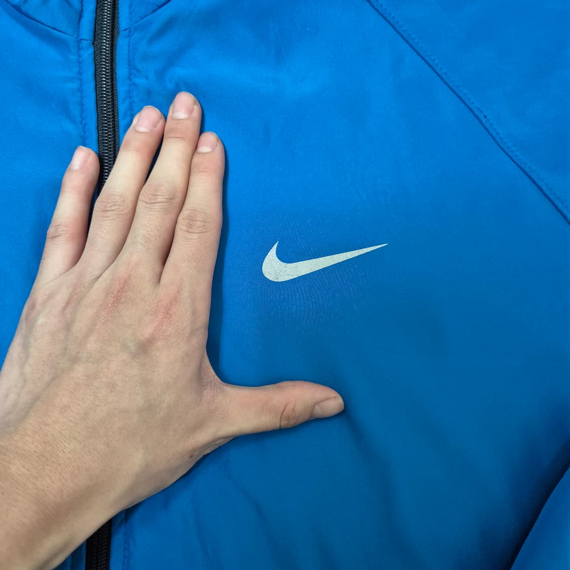 나이키 올드스쿨 스우시 바람막이 집업자켓 상품이미지4