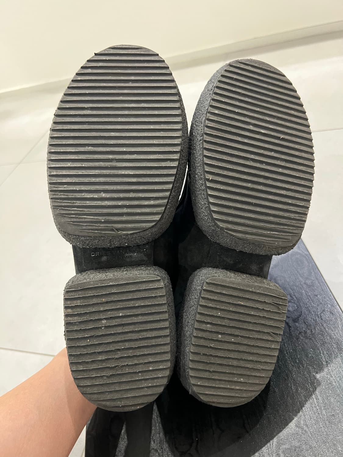 드리스 반 노튼 청키솔 더비 블랙 42 상품이미지5