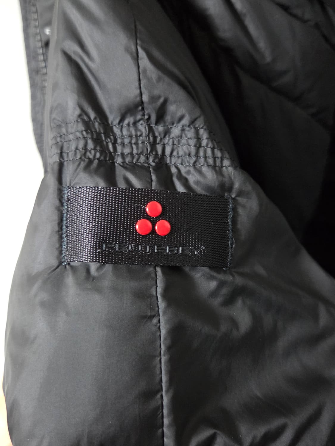 [페트레이] 구스다운 패딩자켓 판매합니다. 상품이미지6