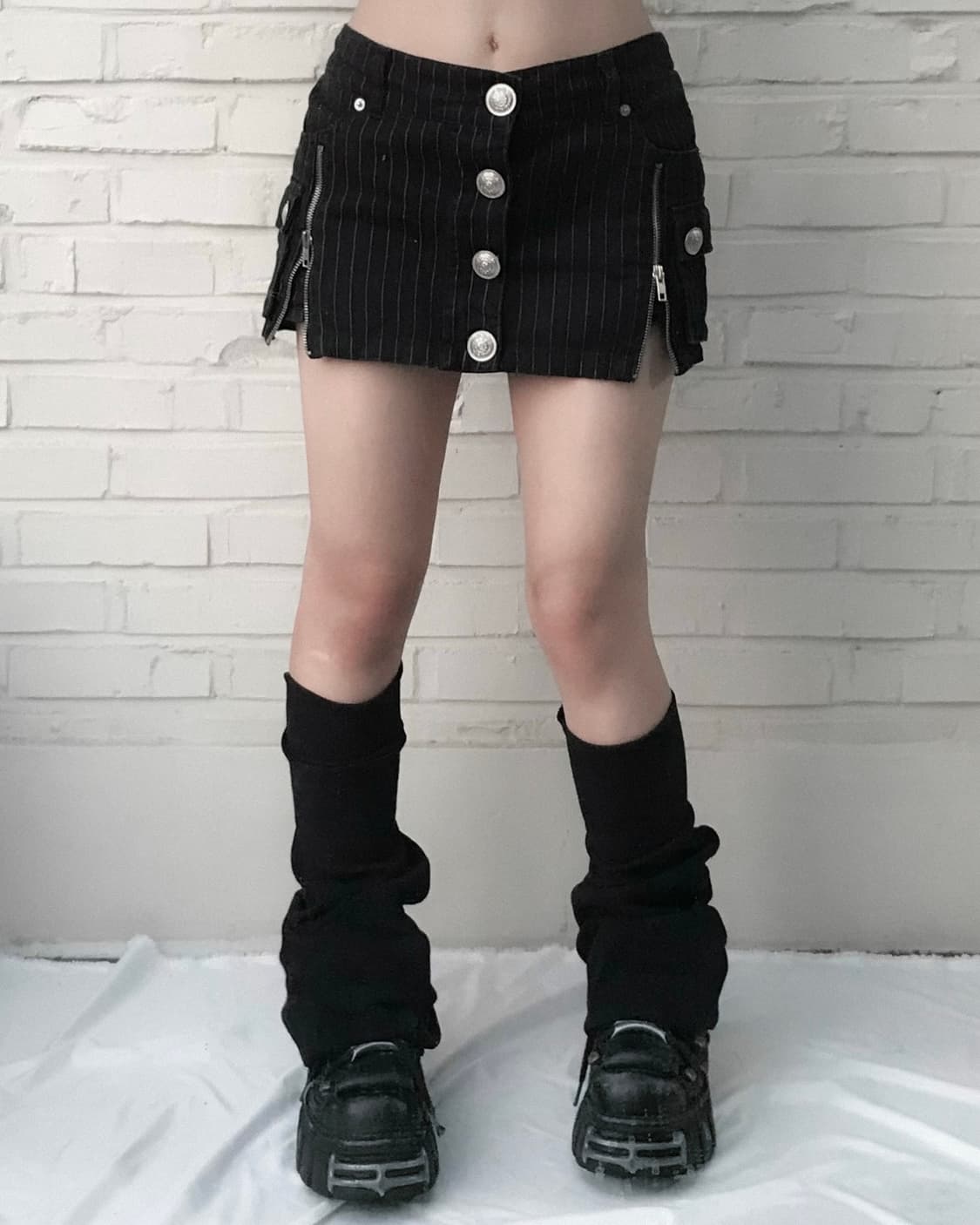 dig deep stripe b♡tton shorts 상품이미지1