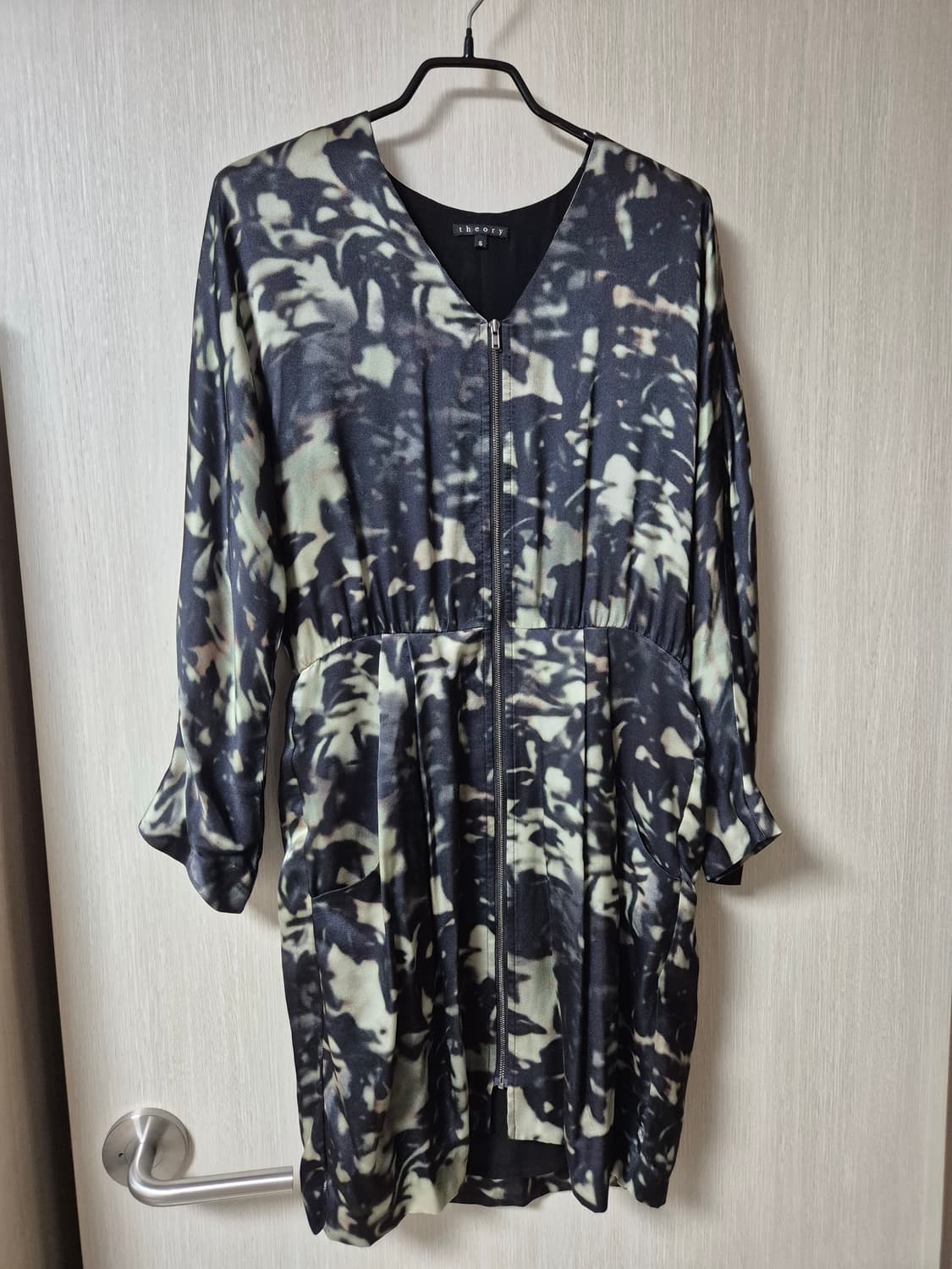 띠어리 실크 원피스 실크100% 미니드레스 6 상품이미지1