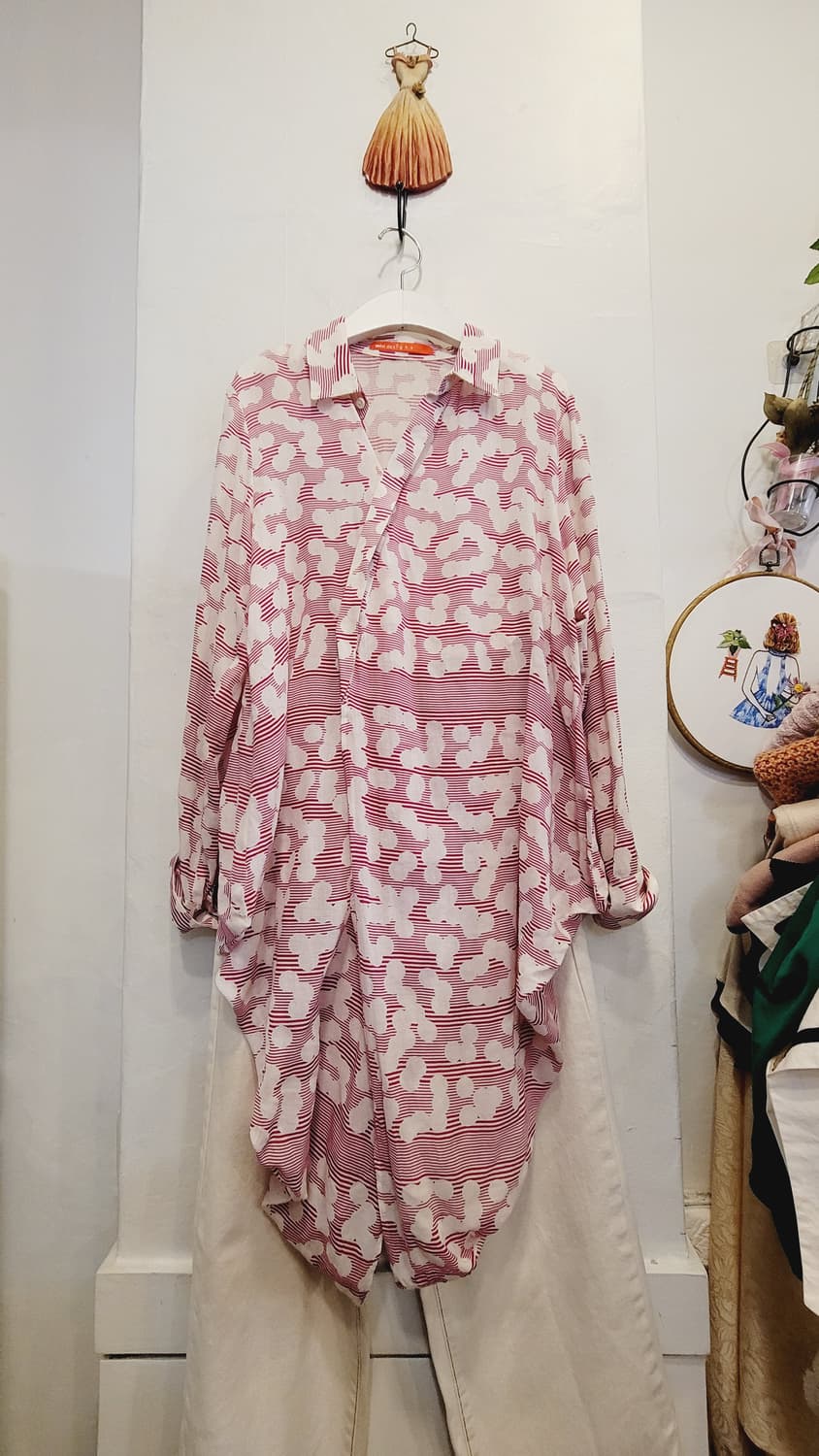 mint designs 유니크 셔츠.le 연베이지 스티치 팬츠 상품이미지2
