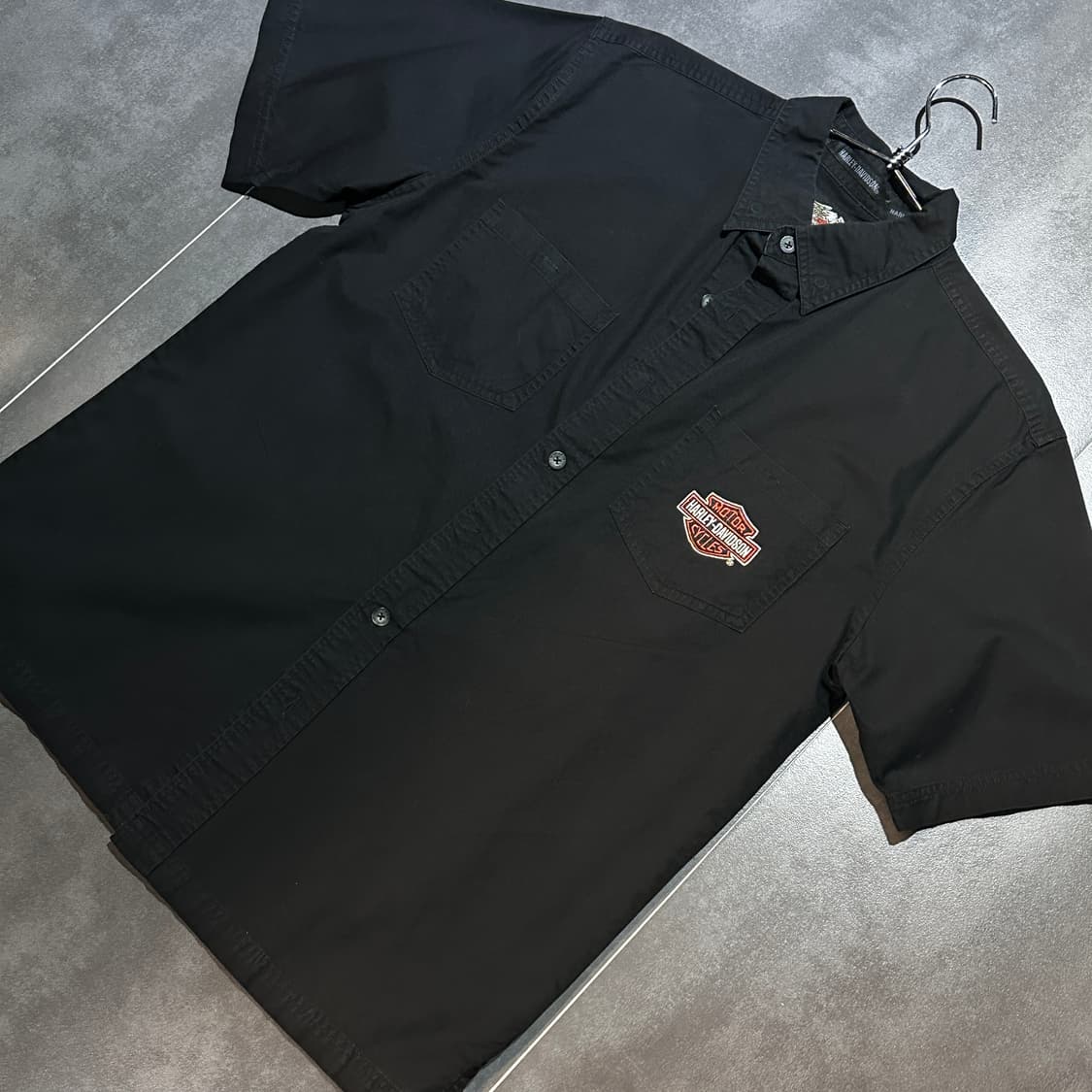 [HARLEY-DAVIDSON] 빅 로고 백 포인트 블랙 셔츠 상품이미지3