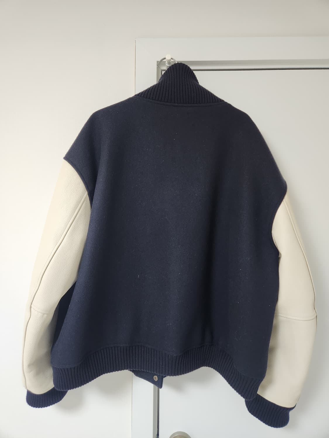 이스트로그 바시티 XL 판매합니자 상품이미지2