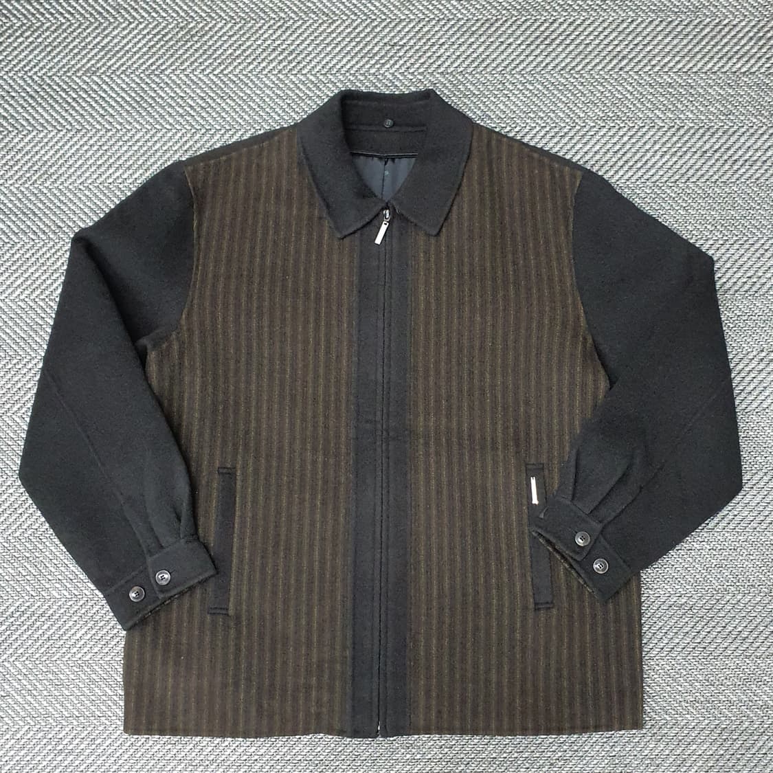 유니버시티 오브 캠브릿지 울100 집업자켓 남자110~115 상품이미지1