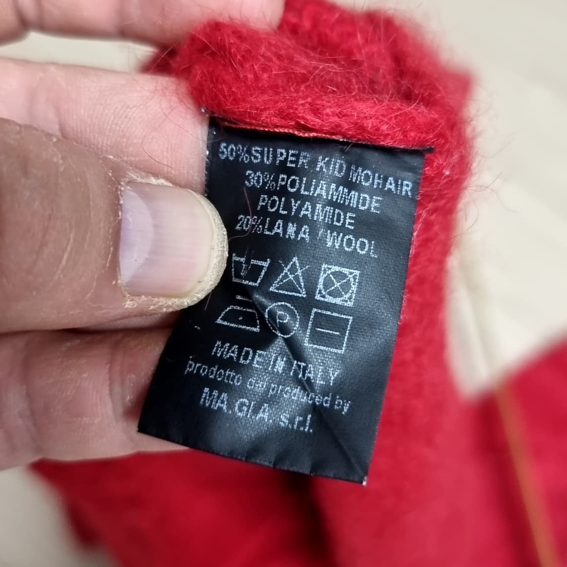 90s 빈티지 레드 모헤어 니트 헨리넥 스웨터(105) 상품이미지6