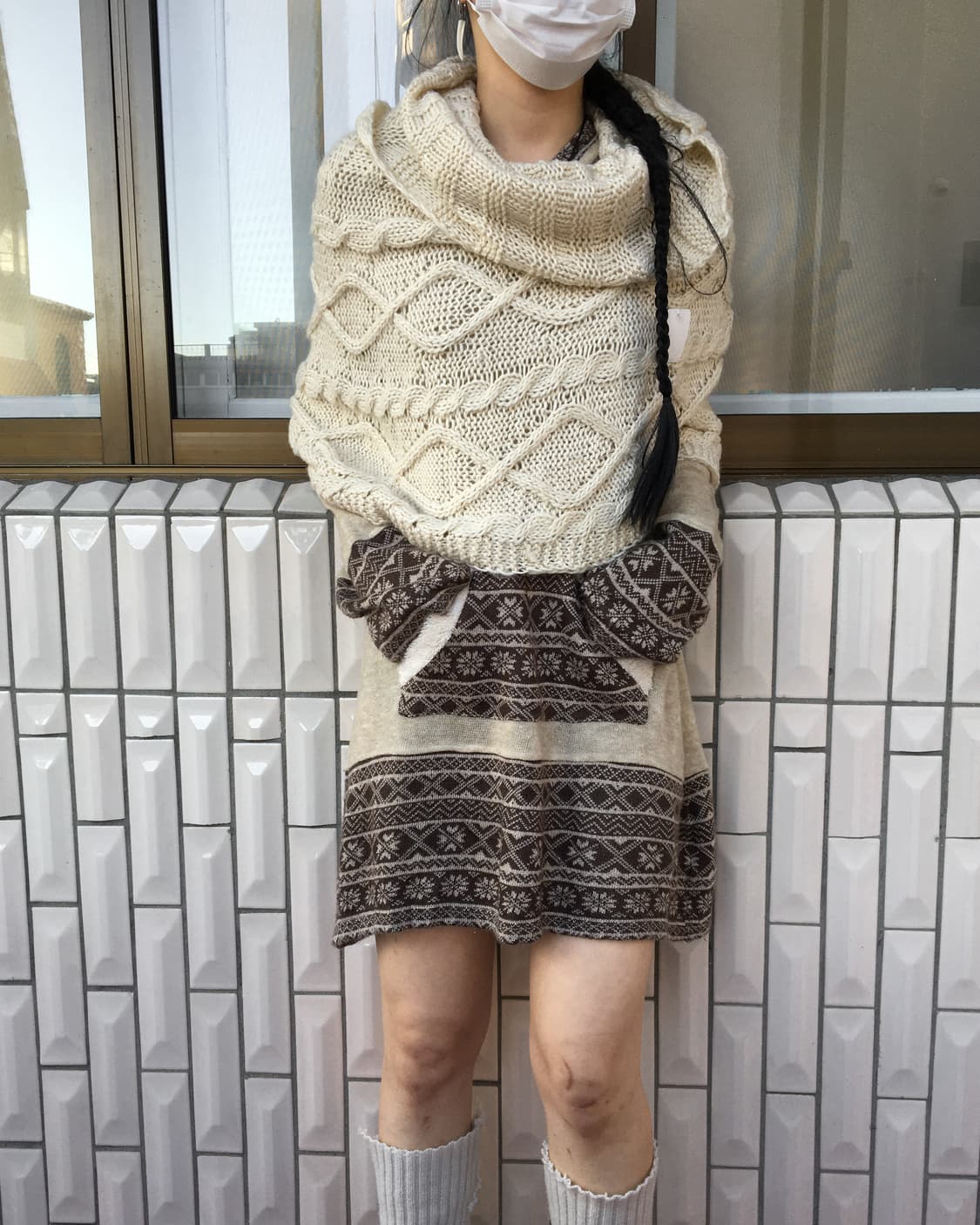 Cable pattern loose fit cape 상품이미지5