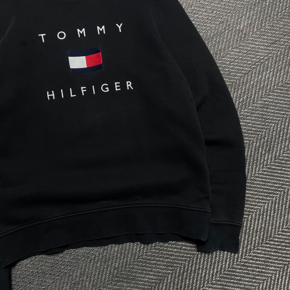 타미힐피거 자수 빅로고 박시핏 맨투맨o 5249 상품이미지2