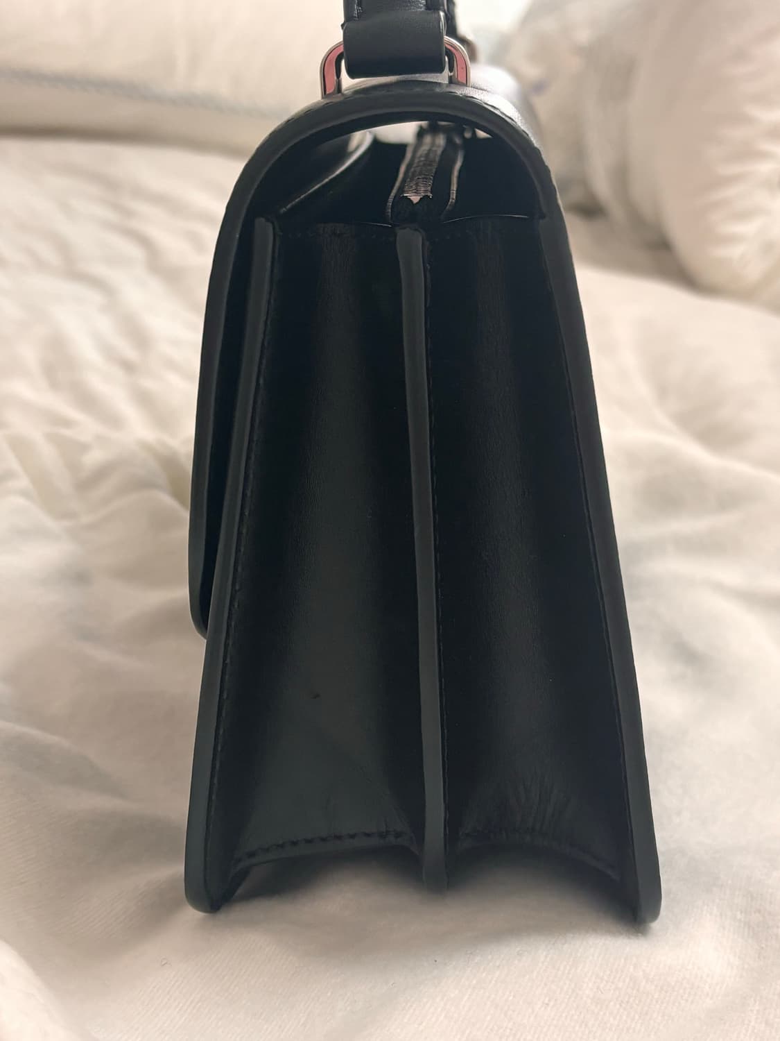 더로우 소피아백 8.75사이즈 팝니다 상품이미지6